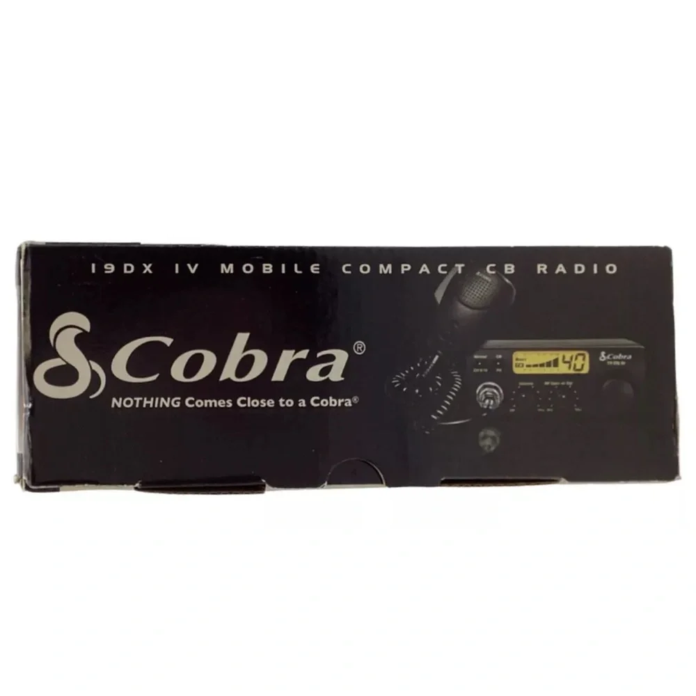 Cobra 40 Channel Mobile Compact CB Radio (19 DX IV) - Picture 3 of 16